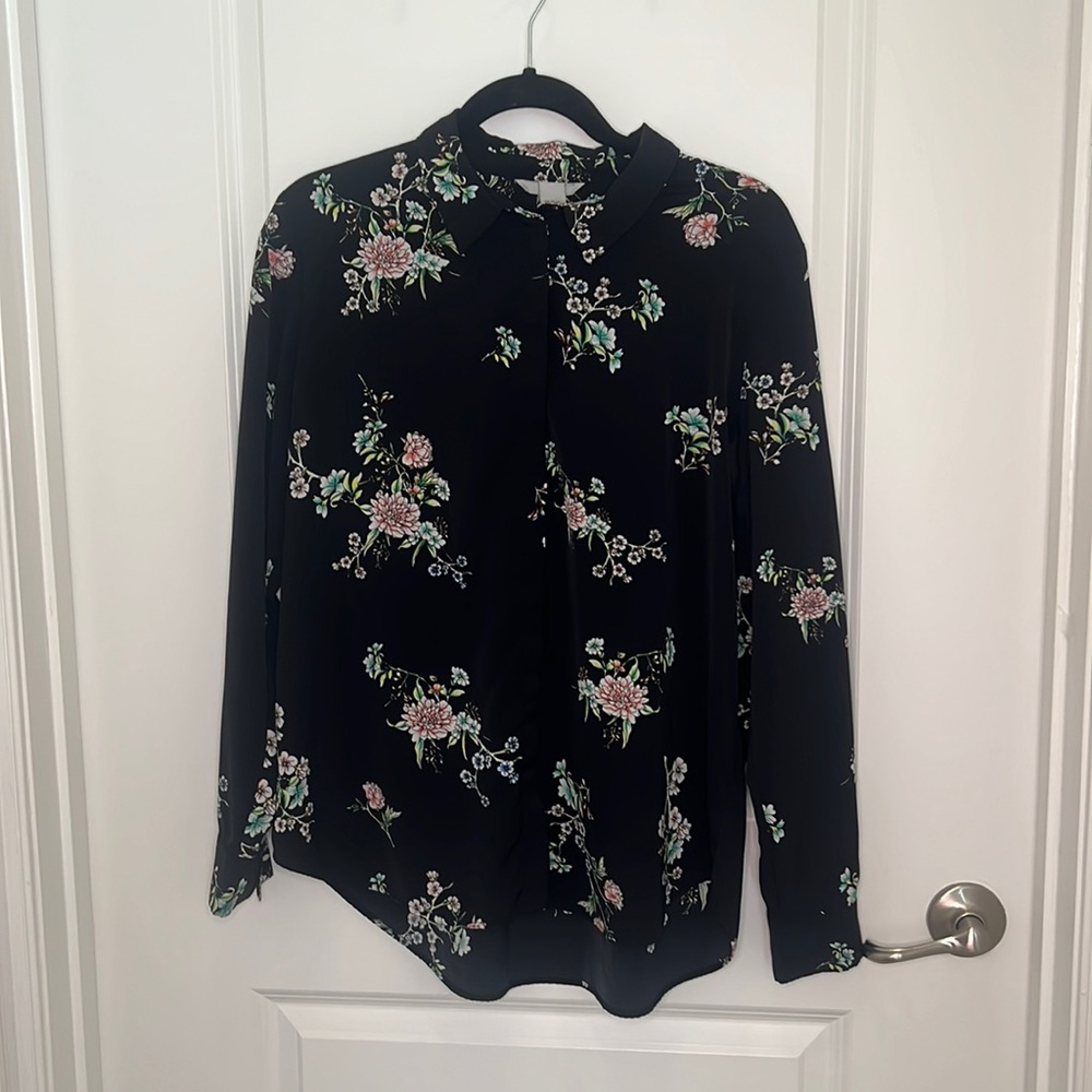 H&M size 12 button down blouse